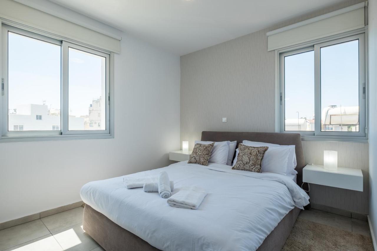 Solaar Apartments Faneromeni Larnaca Ngoại thất bức ảnh