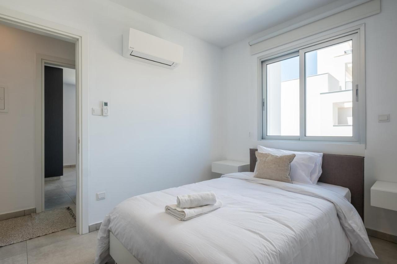Solaar Apartments Faneromeni Larnaca Ngoại thất bức ảnh