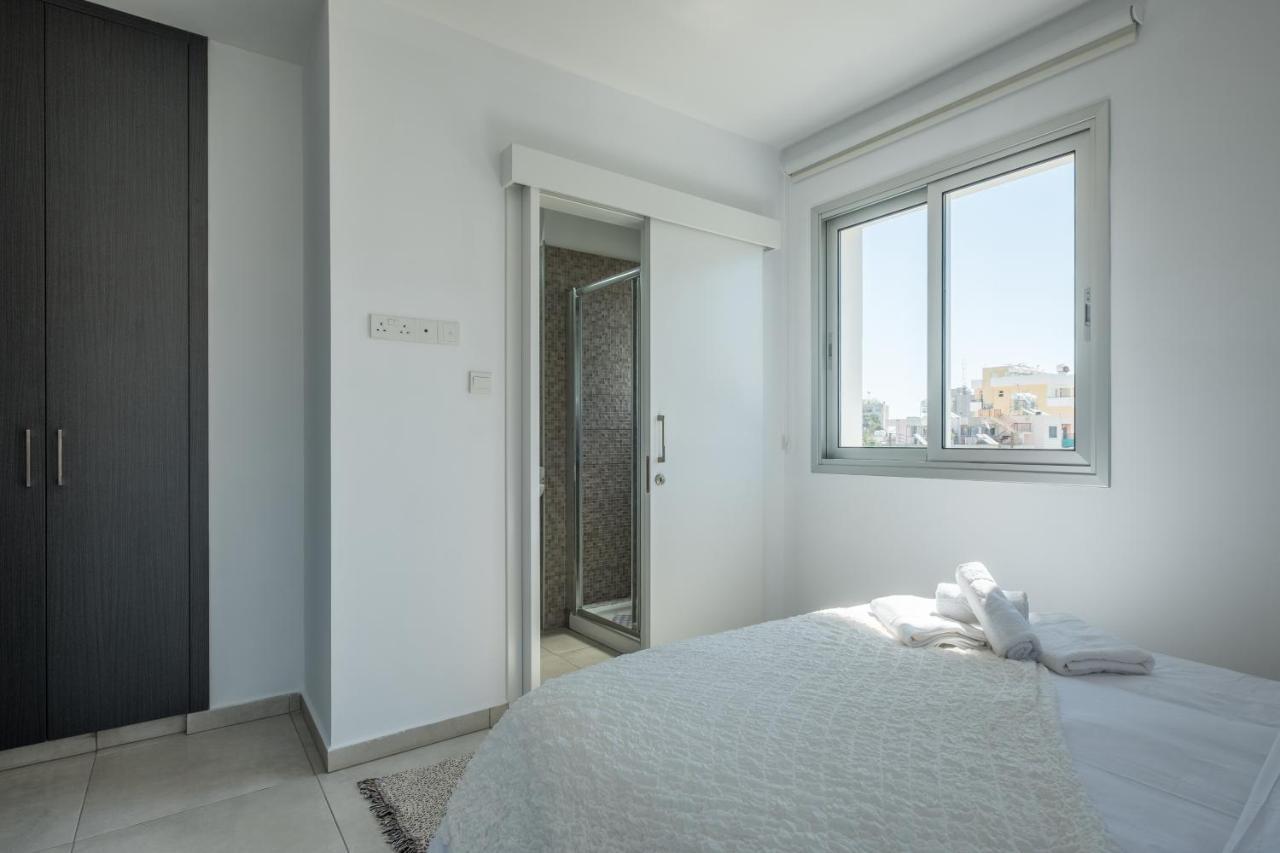 Solaar Apartments Faneromeni Larnaca Ngoại thất bức ảnh