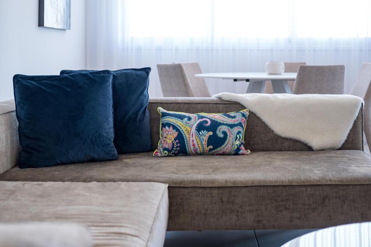 Solaar Apartments Faneromeni Larnaca Ngoại thất bức ảnh