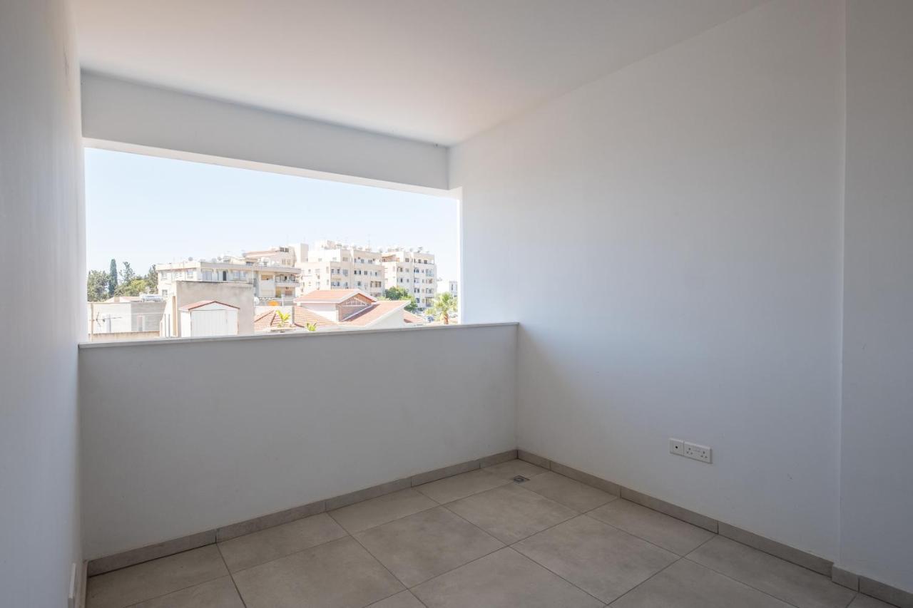 Solaar Apartments Faneromeni Larnaca Ngoại thất bức ảnh